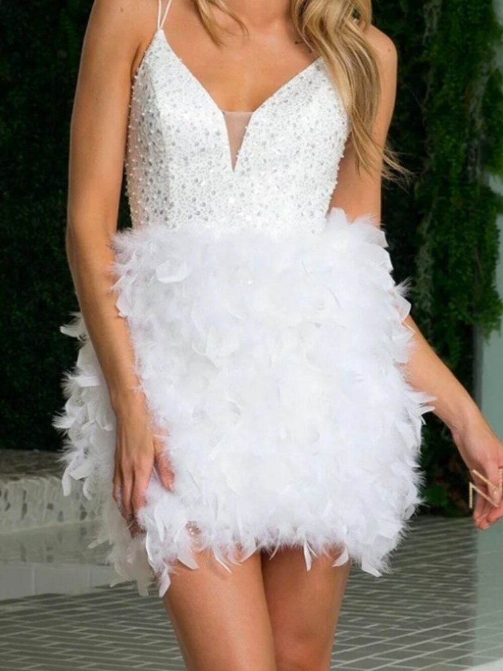 Nox Anabel White Corset Short Feather Pearl Sequin Cocktail Dress Size 6